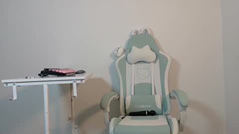 SKYE. online show from September 25, 2025, 2:15 am