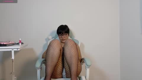 SKYE. online show from October 10, 2025, 5:28 am