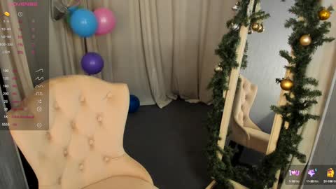 Skye online show from December 14, 2024, 1:27 pm