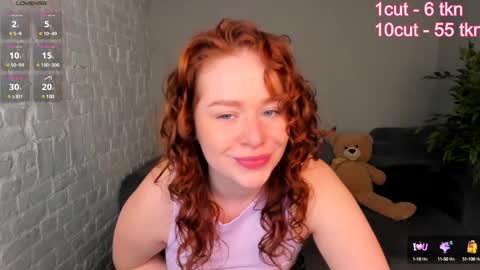 Skye online show from December 22, 2024, 2:06 pm