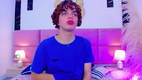 Angel online show from January 7, 2026, 7:38 pm