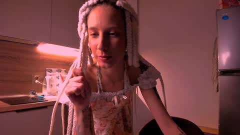    online show from February 8, 2025, 9:46 pm