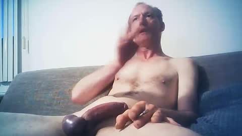 Snapshot of skylab78 chatting on May 16, 2026, 3:03 am MadOteC online show from May 16, 2026, 3:03 am