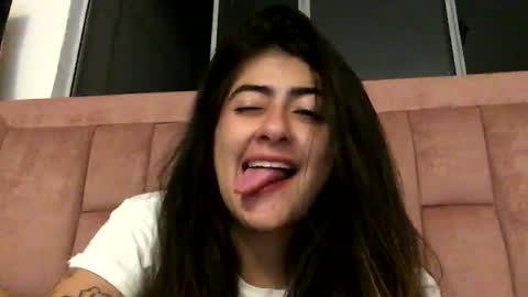Skyler online show from May 16, 2026, 6:21 am