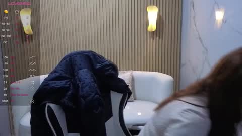 Snapshot of skyler_gracee_tx chatting on November 7, 2025, 2:55 am Live 800am 200pm COLOMBIAN HOUR online show from November 7, 2025, 2:55 am