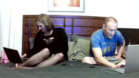 Skyler Lo online show from December 22, 2025, 3:03 am