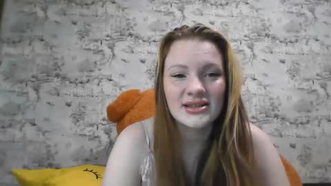 Skyler online show from December 17, 2025, 3:51 pm