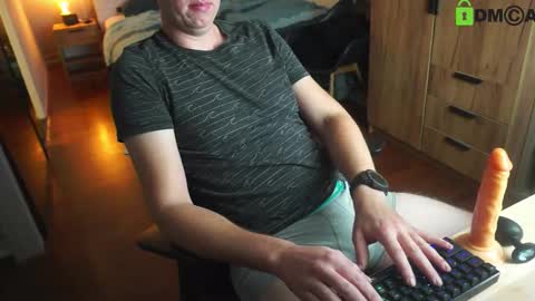 skylinebaby online show from October 15, 2025, 5:57 pm