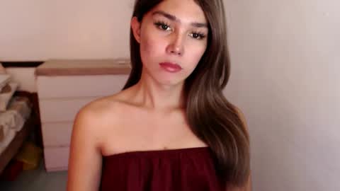 Snapshot of skyllerkent chatting on March 12, 2026, 3:23 am Sky online show from March 12, 2026, 3:23 am