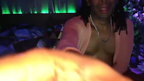 skyonetoo3 online show from February 3, 2025, 6:02 am