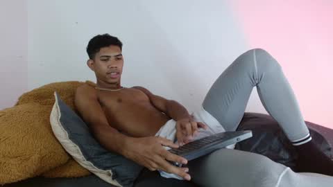 Skryper online show from January 27, 2025, 3:37 am