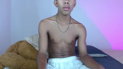 Skryper online show from February 10, 2025, 6:56 pm