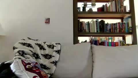Snapshot of skywinters chatting on April 7, 2026, 3:34 pm Sky Winters online show from April 7, 2026, 3:34 pm