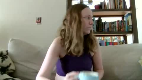 Snapshot of skywinters chatting on May 11, 2026, 1:28 pm Sky Winters online show from May 11, 2026, 1:28 pm