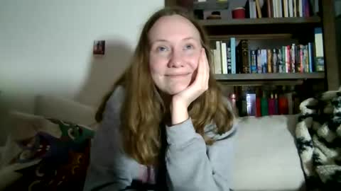 Snapshot of skywinters chatting on May 22, 2026, 12:18 am Sky Winters online show from May 22, 2026, 12:18 am