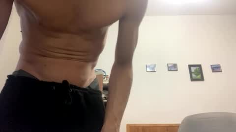 slabyhrac online show from February 9, 2026, 3:38 pm