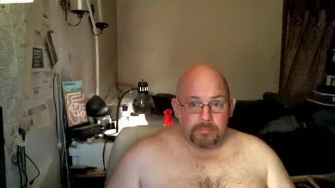 slavejim online show from April 4, 2026, 4:11 am