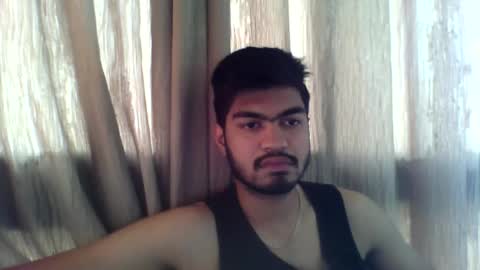 Snapshot of slavesj18 chatting on February 9, 2025, 4:36 am Add me on hangout sjcool1998 online show from February 9, 2025, 4:36 am