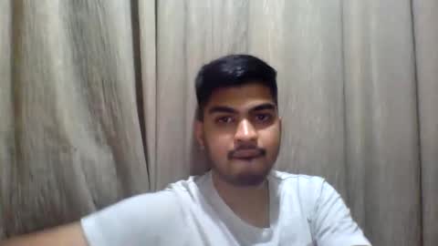 Snapshot of slavesj18 chatting on September 24, 2025, 6:55 pm Add me on hangout sjcool1998 online show from September 24, 2025, 6:55 pm