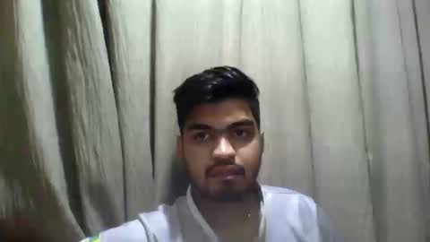 Snapshot of slavesj18 chatting on December 18, 2025, 4:24 pm Add me on hangout sjcool1998 online show from December 18, 2025, 4:24 pm