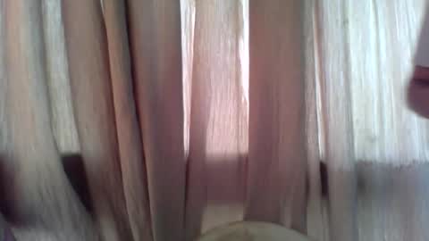 Snapshot of slavesj18 chatting on December 21, 2025, 6:31 am Add me on hangout sjcool1998 online show from December 21, 2025, 6:31 am