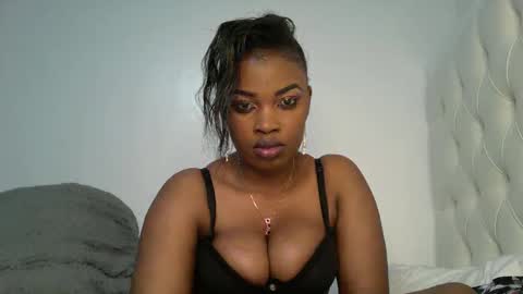 Rose online show from September 28, 2025, 9:20 pm