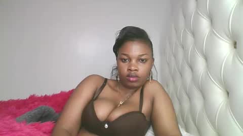 Rose online show from October 22, 2025, 9:47 pm