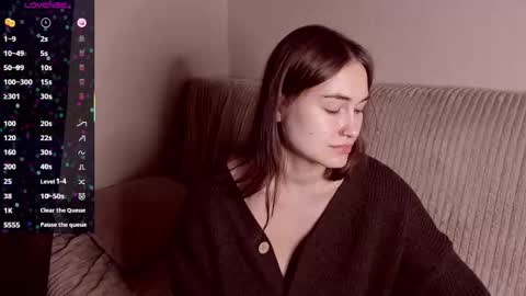 Alice online show from October 23, 2025, 6:02 am