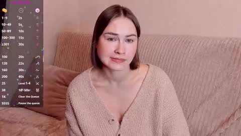 Alice online show from December 16, 2025, 3:06 pm