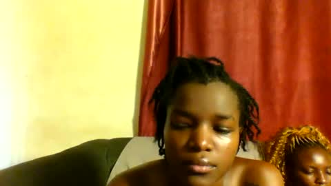 sleek_ass online show from March 3, 2025, 1:09 pm