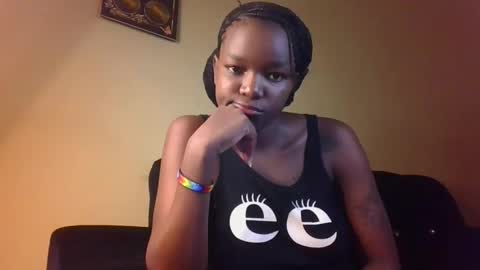 Snapshot of sleek_ass chatting on April 5, 2026, 12:35 pm sleek_ass online show from April 5, 2026, 12:35 pm