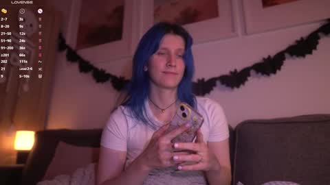 Sonya online show from October 13, 2025, 7:36 pm