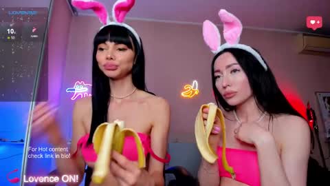 Slemgem Amy  friends online show from February 18, 2025, 6:04 pm