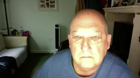 Snapshot of slick50000 chatting on April 3, 2026, 11:30 am slick50000 online show from April 3, 2026, 11:30 am