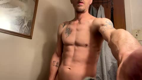 Snapshot of slim315488 chatting on January 26, 2025, 8:56 pm slim315488 online show from January 26, 2025, 8:56 pm