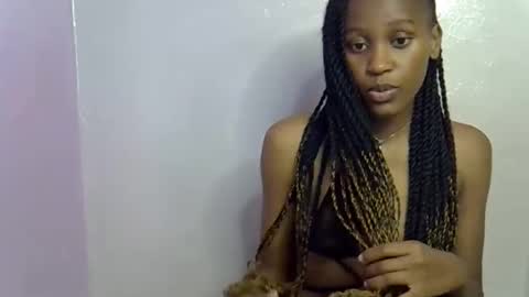 Alicia online show from September 22, 2025, 5:37 pm
