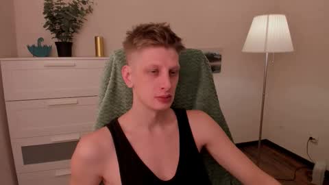 Andy online show from November 15, 2025, 8:27 pm