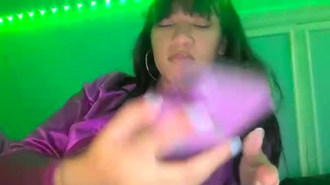 Slim citygurl online show from February 9, 2025, 6:01 am