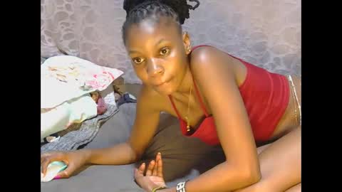 slim_girl01 online show from December 4, 2025, 7:22 pm
