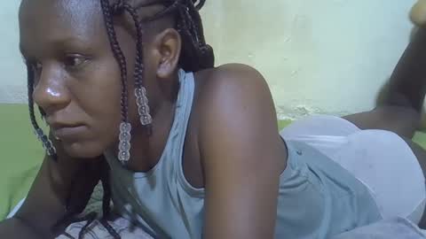 Snapshot of slim_girl3 chatting on February 4, 2025, 6:04 am slim_girl3 online show from February 4, 2025, 6:04 am