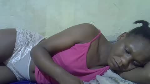 Snapshot of slim_girl3 chatting on March 1, 2025, 8:21 pm slim_girl3 online show from March 1, 2025, 8:21 pm