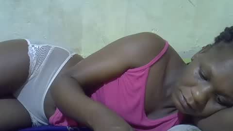 Snapshot of slim_girl3 chatting on March 7, 2025, 7:19 am slim_girl3 online show from March 7, 2025, 7:19 am