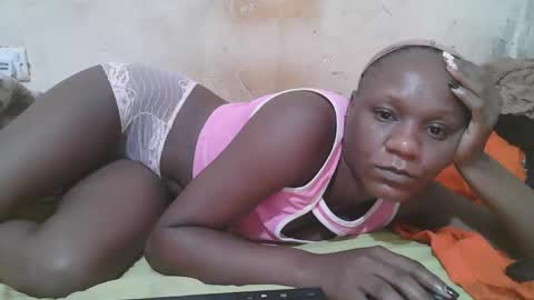 slim_girl3 online show from May 6, 2026, 3:24 am