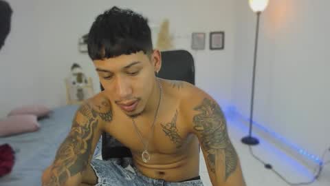 Snapshot of slim_master12 chatting on January 8, 2026, 12:24 am slim_master12 online show from January 8, 2026, 12:24 am