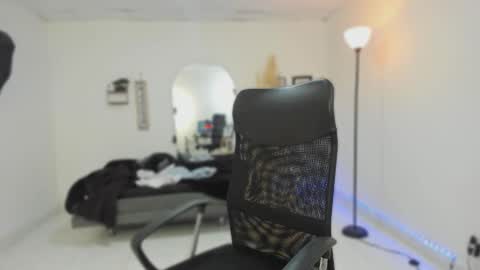 Snapshot of slim_master12 chatting on January 18, 2026, 3:05 pm slim_master12 online show from January 18, 2026, 3:05 pm