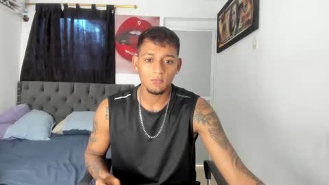 slim_master12 online show from May 15, 2026, 10:06 pm