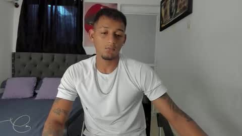 slim_master12 online show from May 21, 2026, 9:22 pm