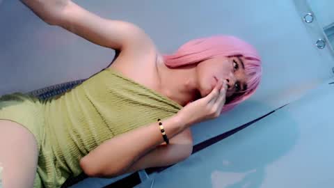 slim_nathalia online show from April 23, 2026, 2:13 am