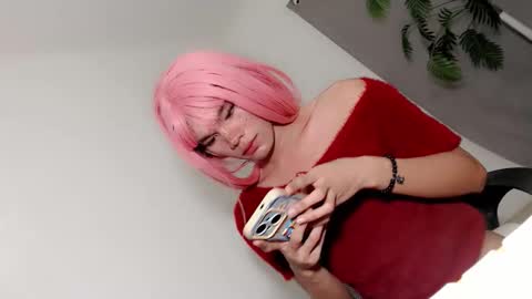 slim_nathalia online show from April 26, 2026, 4:43 am