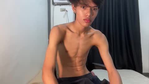 Snapshot of slim_sensation chatting on November 5, 2025, 5:02 pm slim_sensation online show from November 5, 2025, 5:02 pm